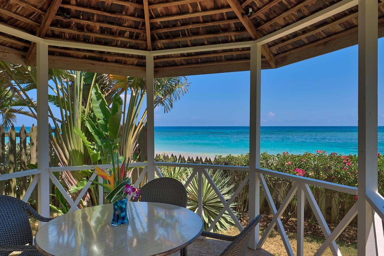 Villa Turrasann Runaway Bay Exterior photo